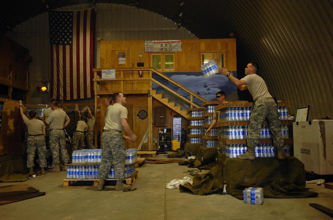 Amerykańska baza Bagram, która pokaże bazę za czasów urzędowania w niej Amerykanów?