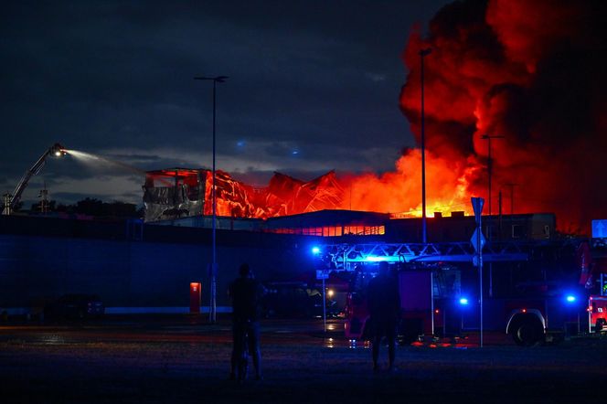 Pożar hali w Mińsku Mazowieckim