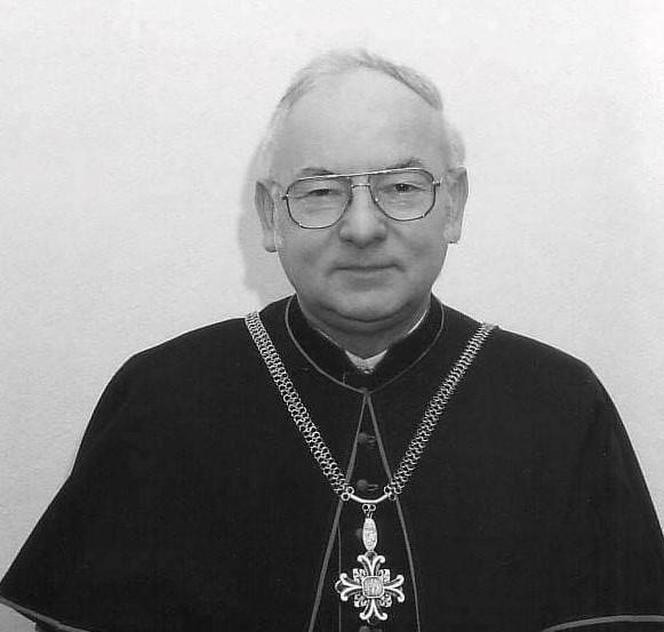 Zmarł ks. Henryk Kujaczyński. Był proboszczem parafii na Strzemięcinie i dyrektorem Caritas w Grudziądzu