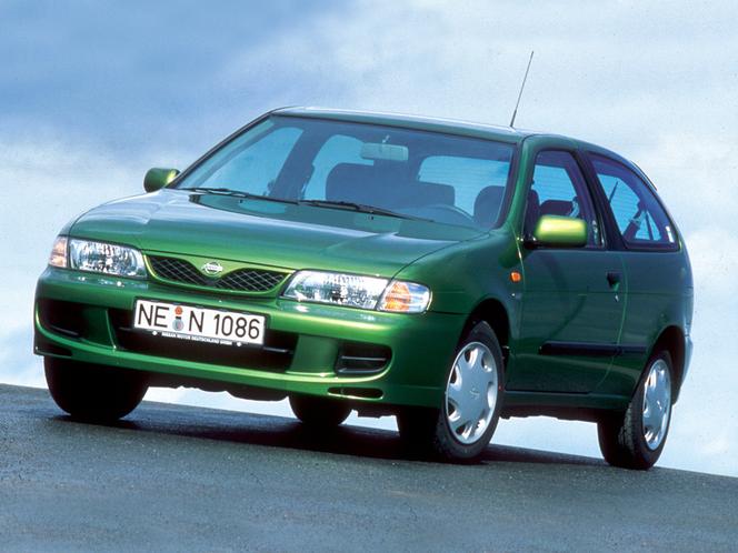 Nissan Almera