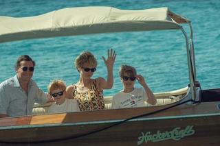 The Crown 5. Książę Karol (Dominic West), Harry (Teddy Hawley), księżna Diana (Elizabeth Debicki), William Timothee Sambor )