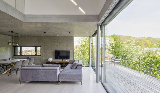 Wnętrza domu solarnego – widokowe
