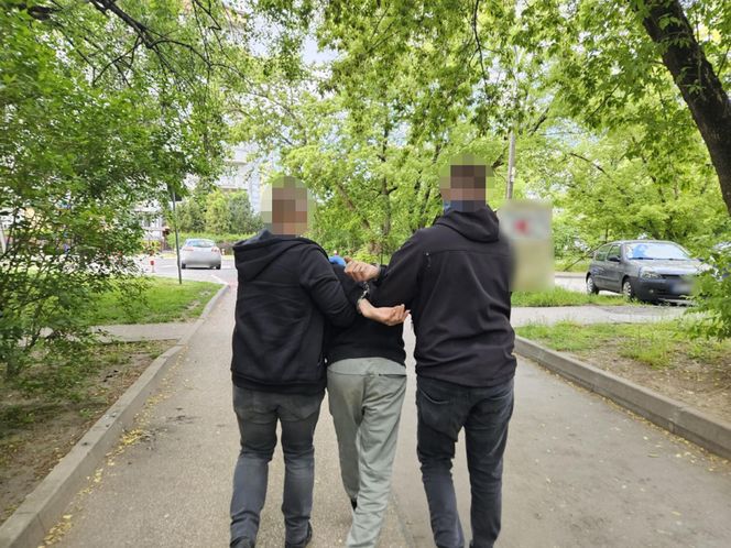 Pilna akcja antyterrorystów. 40-latek włamał się do domu i postrzelił właściciela