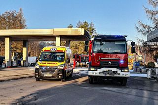 Młody mężczyzna spłonął na stacji benzynowej. Co było przyczyną tragedii?