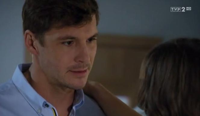 M jak miłość odc. 1406. Marcin (Mikołaj Roznerski), Ania (Maria Pawłowska)