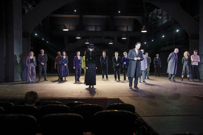 Jan Englert może zacierać ręce. "Hamlet" wyprzedany do końca sezonu