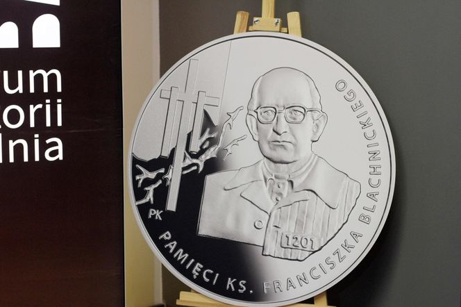 NBP wybił pamiątkową monetę przedstawiającą ks. Franciszka Blachnickiego