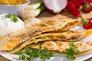 Quesadillas z pieczarkami: przepis na danie kuchni meksykańskiej