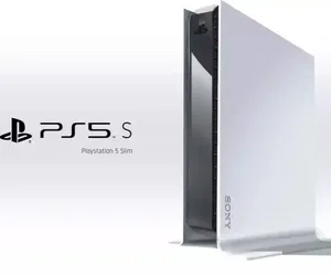 PS5 Slim na pierwszych zdjęciach! Tak będzie wyglądać nowa konsola Sony z odłączanym napędem? 