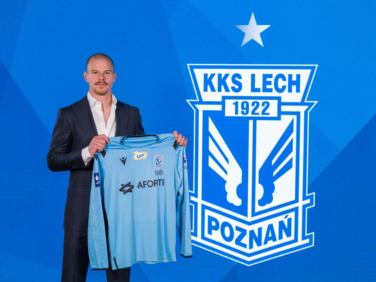 Lech Poznań: Filip Bednarek piłkarzem Kolejorza! [SYLWETKA, SZCZEGÓŁY]