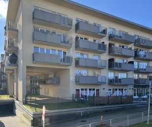 Teligi 26 w Krakowie. Blok z ukrytym balkonem