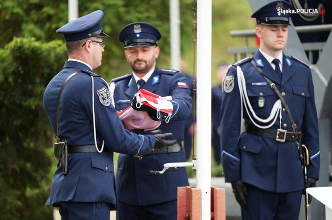 Uroczyste ślubowanie 69 nowych policjantów  w Oddziale Prewencji Policji w Katowicach