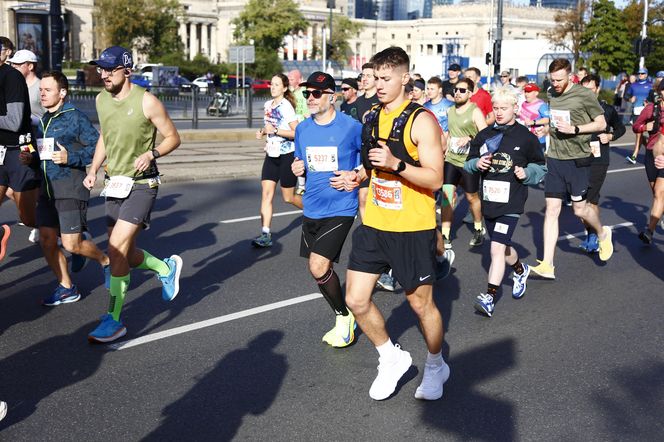 Uczestnicy 46. edycji Nationale-Nederlanden Maratonu Warszawskiego