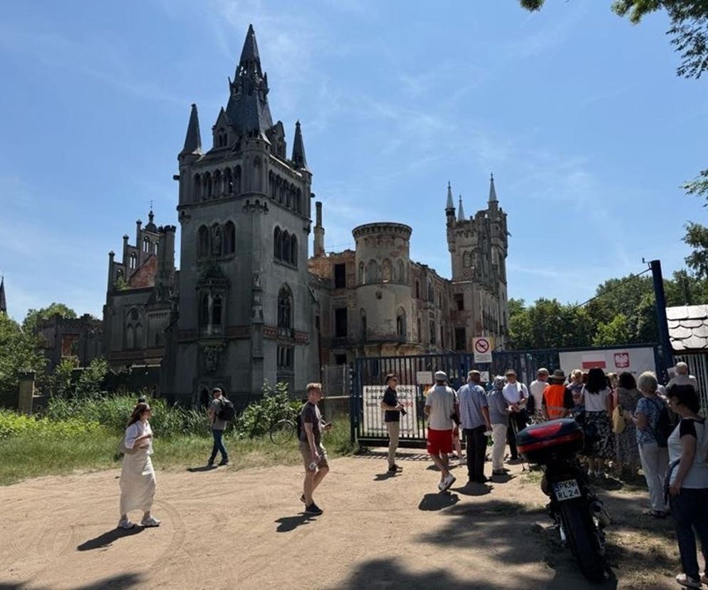 Spotkanie z Kulturą i sekretne zwiedzanie pałacu w Kopicach