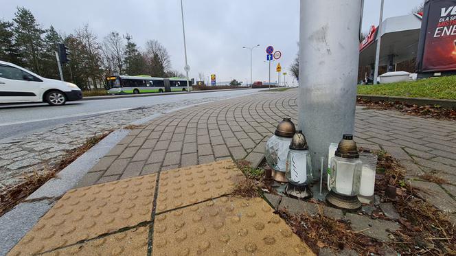 To tu zginęli Weronika i Sebastian. Na miejscu wypadku płoną znicze