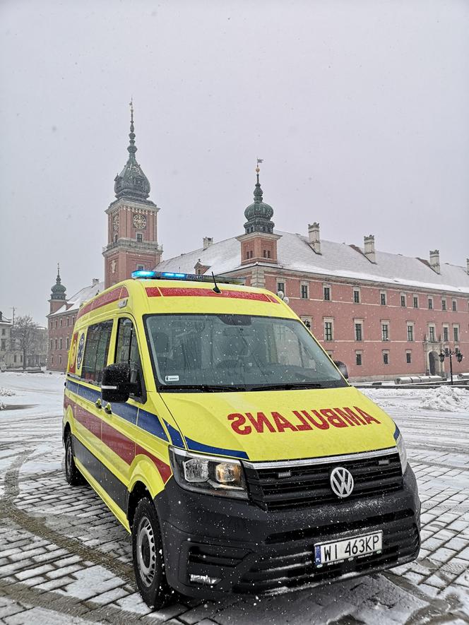 29 supernowoczesnych ambulansów dla Warszawy