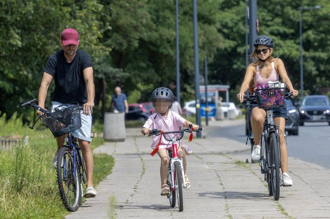 Agnieszka Kaczorowska i Marcin Rogacewicz wybrali się na rowery 