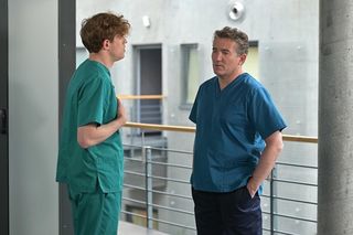 Pierwsza miłość, odcinek 4038: Jakub Wenerski (Przemysław Sadowski), Radek (Karol Biskup)