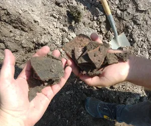 Historycy odkryli nowe zabytki w Słodkowie II. Wszystko zaczęło się od remontu kanalizacji