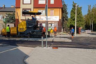 Na krótkim odcinku ulicy Wojskowej w Siedlcach pomiędzy ulicą Katedralną a rondem, także zostanie wyrównana nawierzchnia
