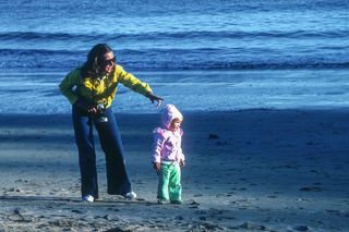 Ta mama korzysta z metod z lat 80. Wychowuje dzieci w ten sam sposób, jak robili to jej rodzice