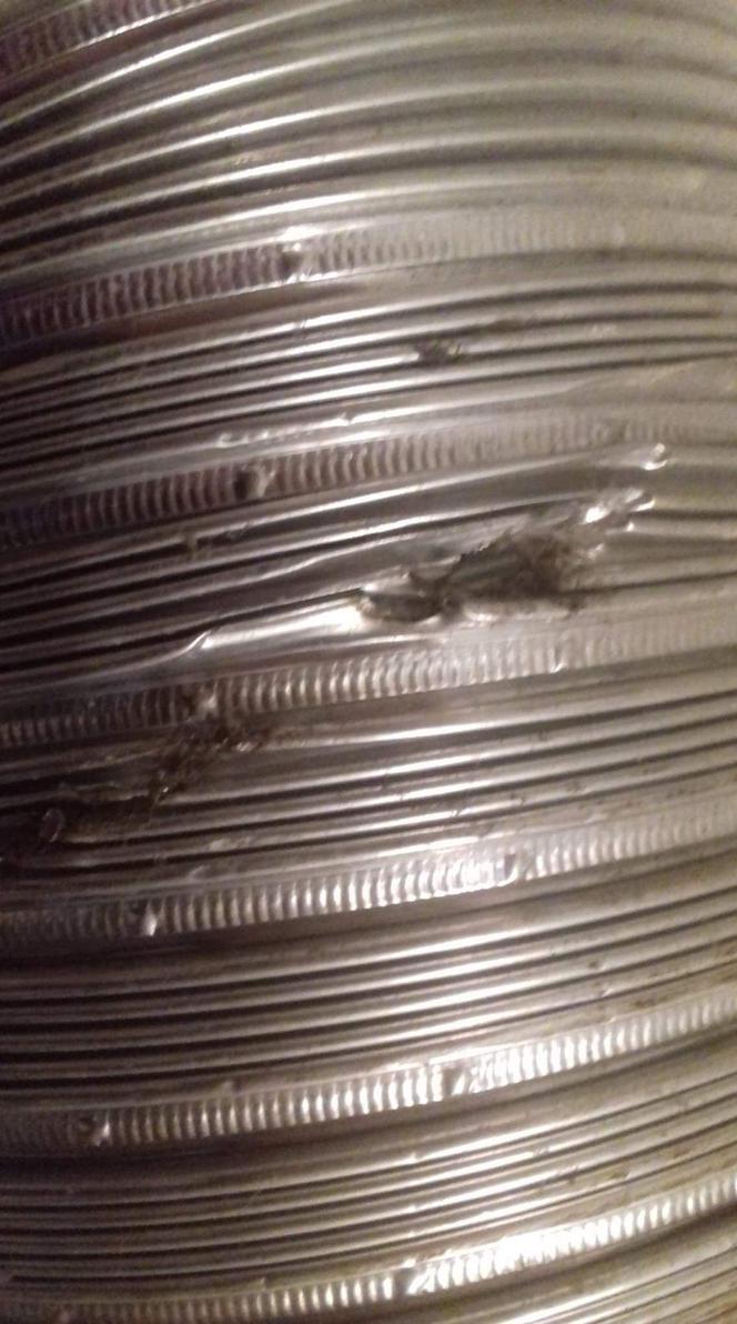 Umarł przez szczelne okna