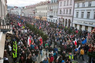 POWSTRZYMAJMY TYCH SZALEŃCÓW