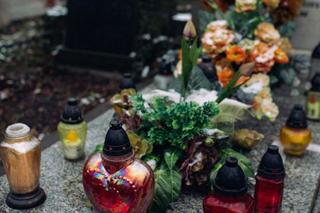 Jak dojechać na cmentarze w Olsztynie? ZDZiT wzmacnia komunikację miejską