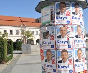 Kampania wyborcza w Kielcach. W śródmieściu najwięcej plakatów kandydatów do Sejmu i Senatu