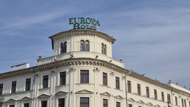 Powstał w drugiej połowie XIX wieku. Dziś zdobi Plac Litewski. Historia Hotelu Europa w Lublinie