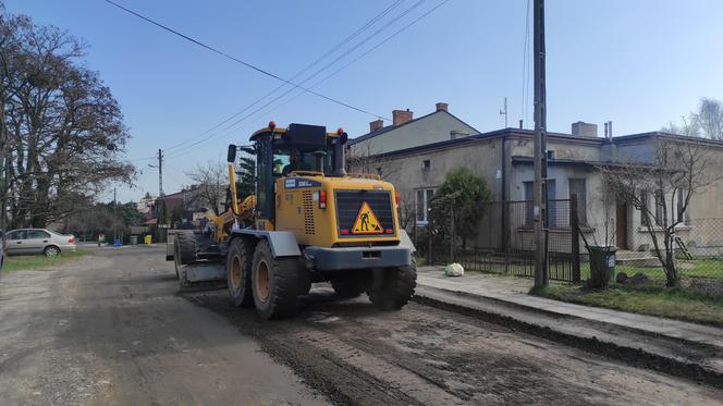 Drogowcy mają wiele pracy po zimie. Sprawdź, na których osiedlach się pojawią