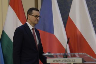 Jagiellonia Białystok podjęła Mateusza Morawieckiego. Premier zwiedził bazę treningową [ZDJĘCIA]