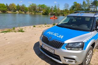Tragiczny finał kąpieli w Dzięczynie. Nie żyje 51-latek