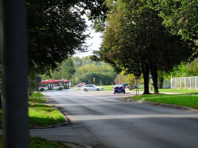 Paweł S. potrącił kobietę na pasach. Po wypadku chciał sprzedać auto. Policjanci przerwali transakcję