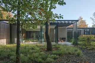 Dom na Skraju: luksusowa willa w Jabłonnej