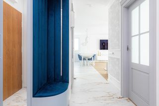 Mieszkanie w Ożarowie dla dwóch dojrzałych sióstr