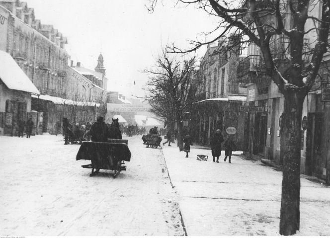 Najsłynniejsza ulica w Małopolsce kiedyś była zwykłą ścieżką. Dziś to miejsce oblegane przez turystów 