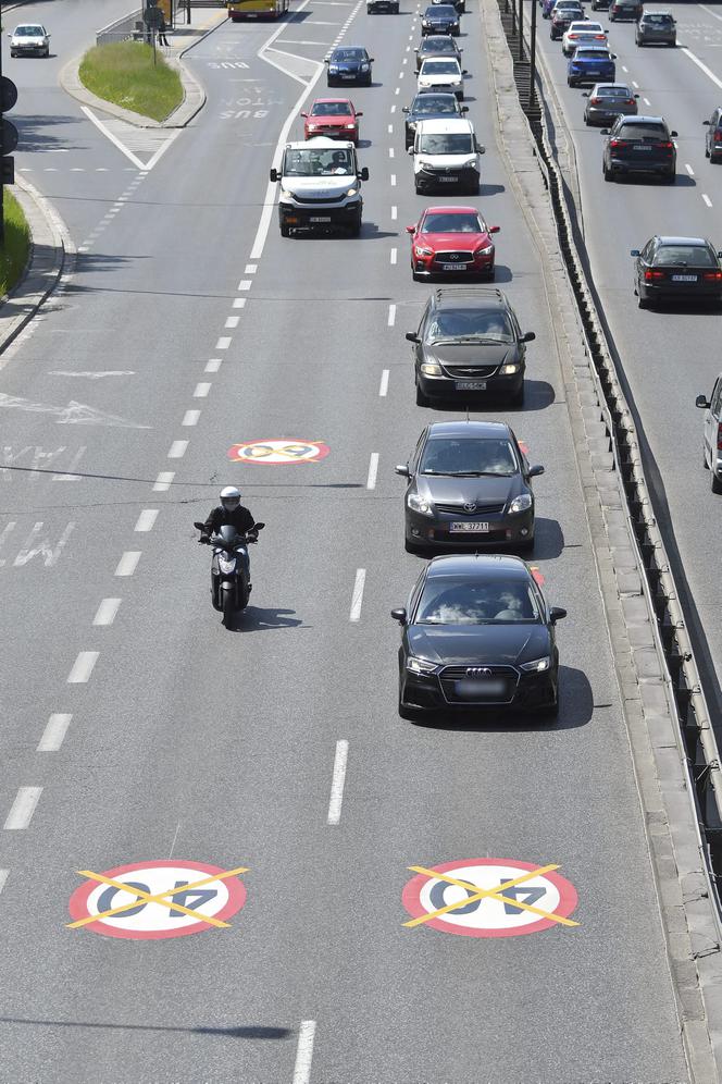 Przez fatalny stan wiaduktów, kierowcy muszą zwolnić do 40 km/h