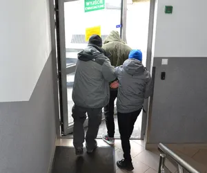 Fałszywy prokurator zatrzymany w Bielsku-Białej.  Próbował wyłudzić pieniądze od 98-latki z Nowego Sącza