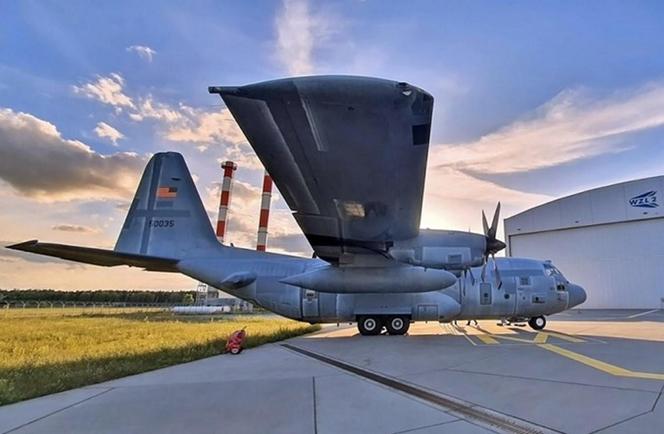 Samolot transportowy C-130H Hercules