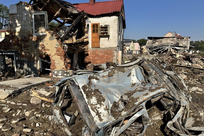 Przejęcie władzy w Głuchołazach i Lewinie Śląskim. Nowi pełnomocnicy MSWiA pomogą w usuwaniu skutków powodzi