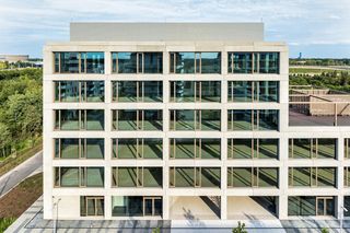 Pierwszy biurowiec na Nowych Żernikach we Wrocławiu