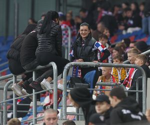 Górnik Zabrze zmierzył się z Zagłębiem Lubin. Kibice rozgrzewali piłkarzy z trybun