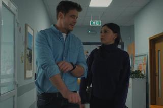 	M jak miłość odc. 1803. Marcin (Mikołaj Roznerski), Iza (Adriana Kalska)