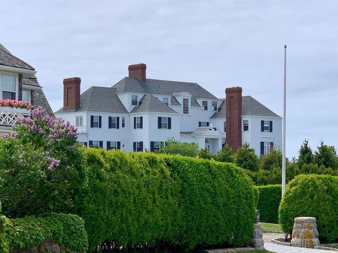 Szok! Ciało 31-latka przy rezydencji Taylor Swift. To nie pierwsza śmierć