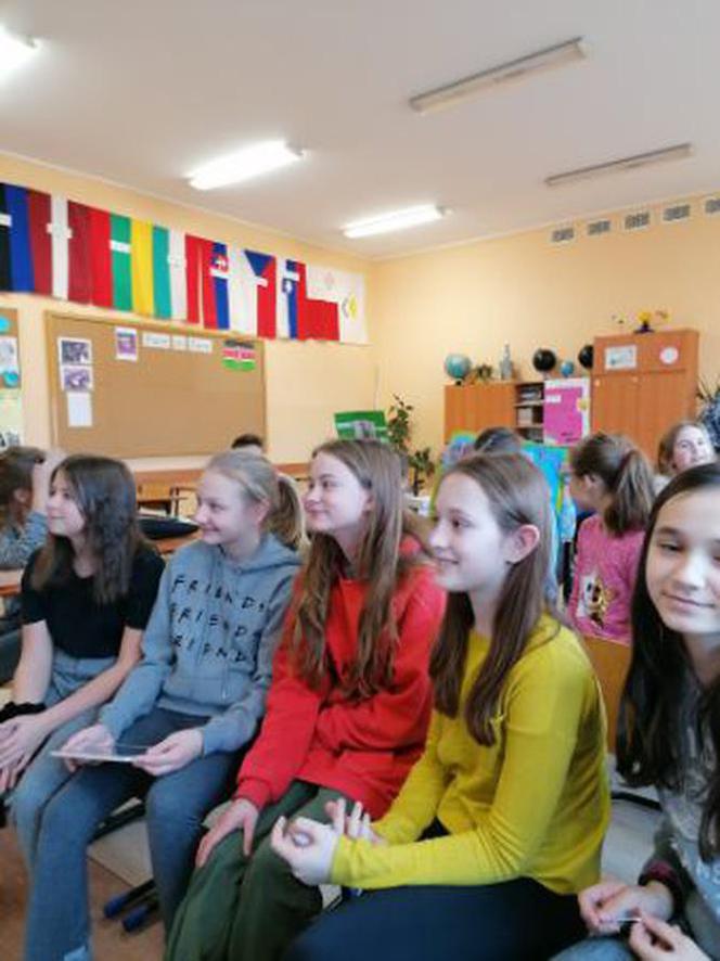 Szkoła z Choroszczy współpracuje ze szkołą z Afryki. Uczniowie zdecydowali się na piękny gest!