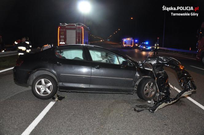 Wypadek na A1 w Wieszowej. Nie żyje 27-latek [ZDJĘCIA]