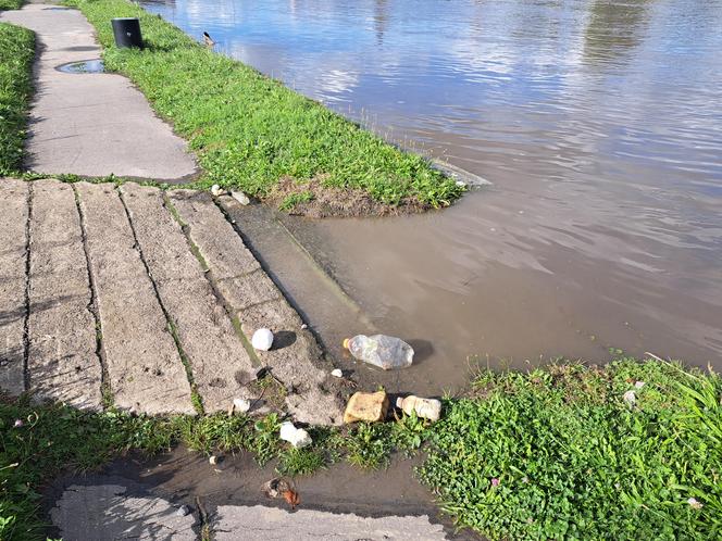 Fala kulminacyjna na Wiśle w Krakowie