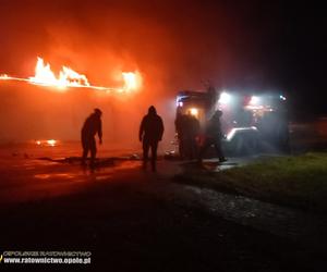 Pożar hotelu w Chrząstowicach. Jedna osoba zginęła, dwie są ranne 