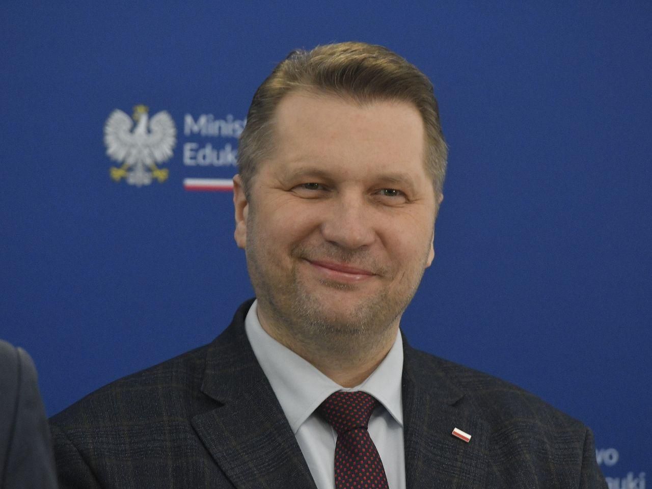 Poeta odgryza się Hiena. Kończy jednym zdaniem